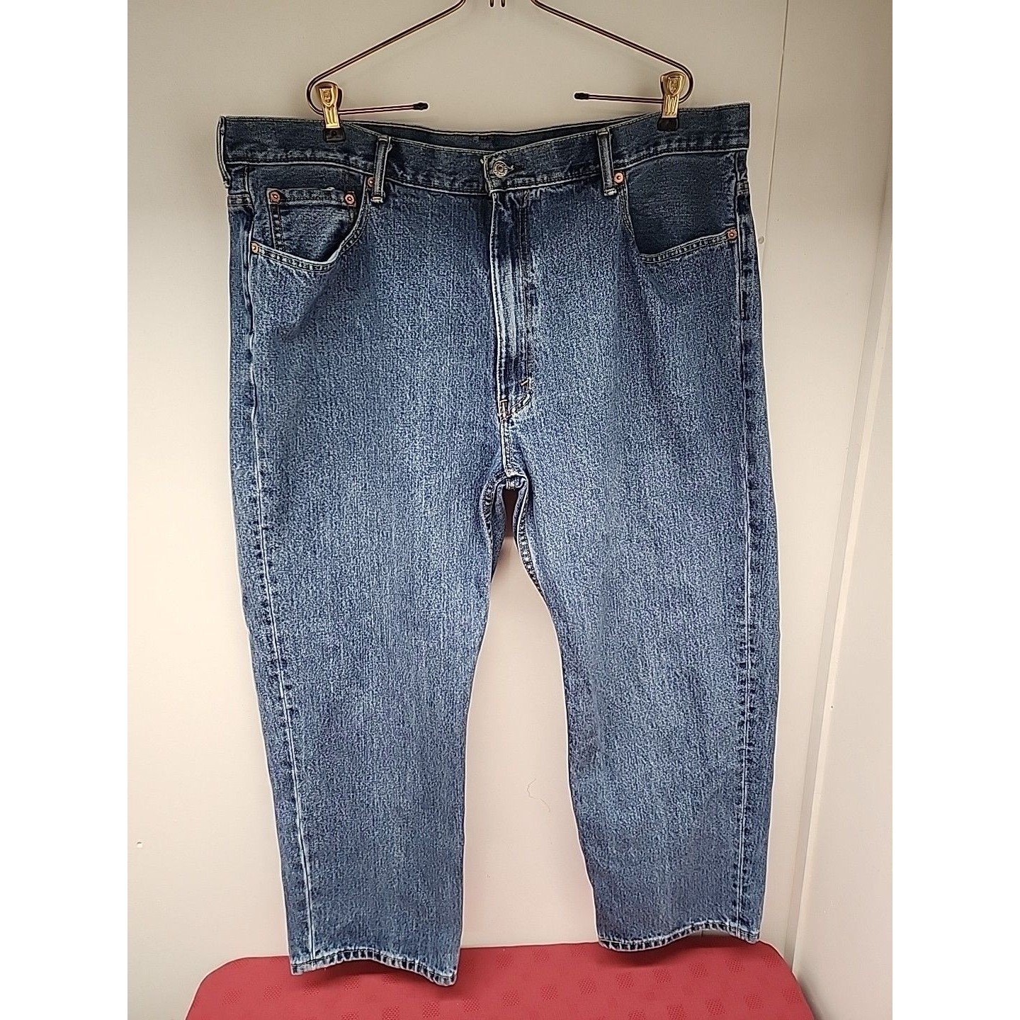 Levi's 550 Mens 44 X 29 Medium Wash Relaxed Fit Tapered Leg